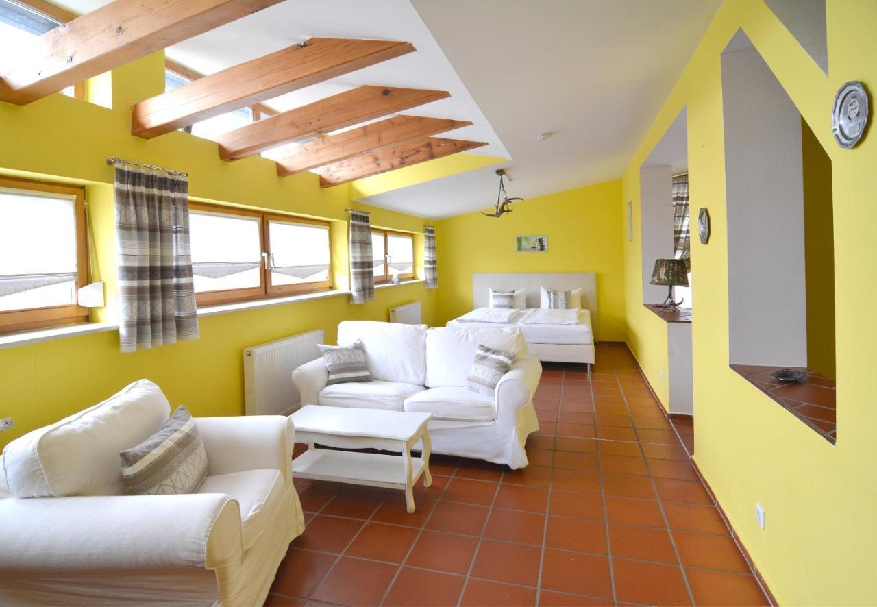 Wildgatter Ferienappartements Grafenwiesen Esterno foto